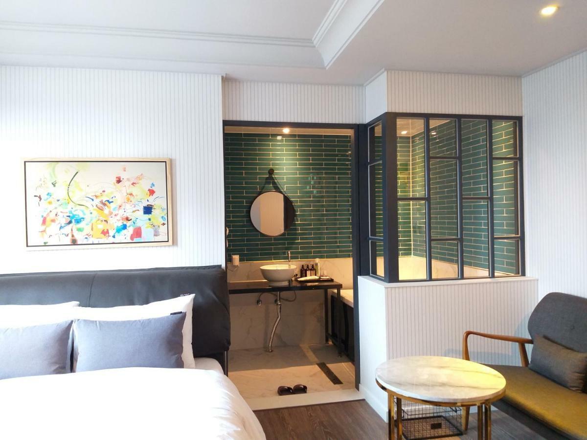 Brown Dot Hotel Кьонджу Екстер'єр фото
